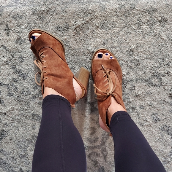 COPY - Brown suede lace up ankle booties - Picture 3 of 16
